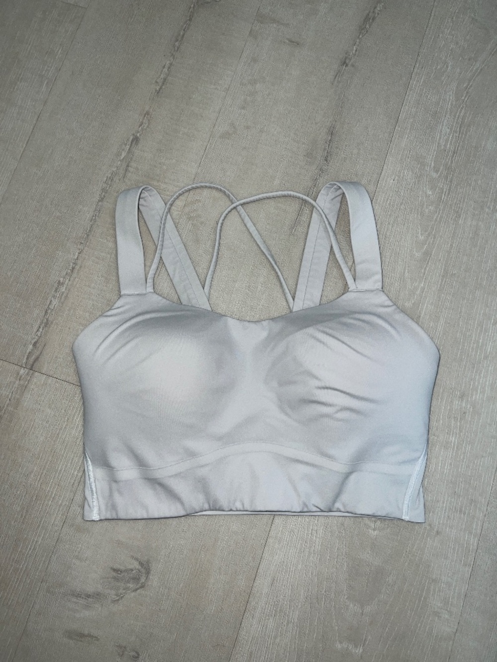 Lululemon Like a Cloud Longline Sports Bra D/DD Support in White Size 8